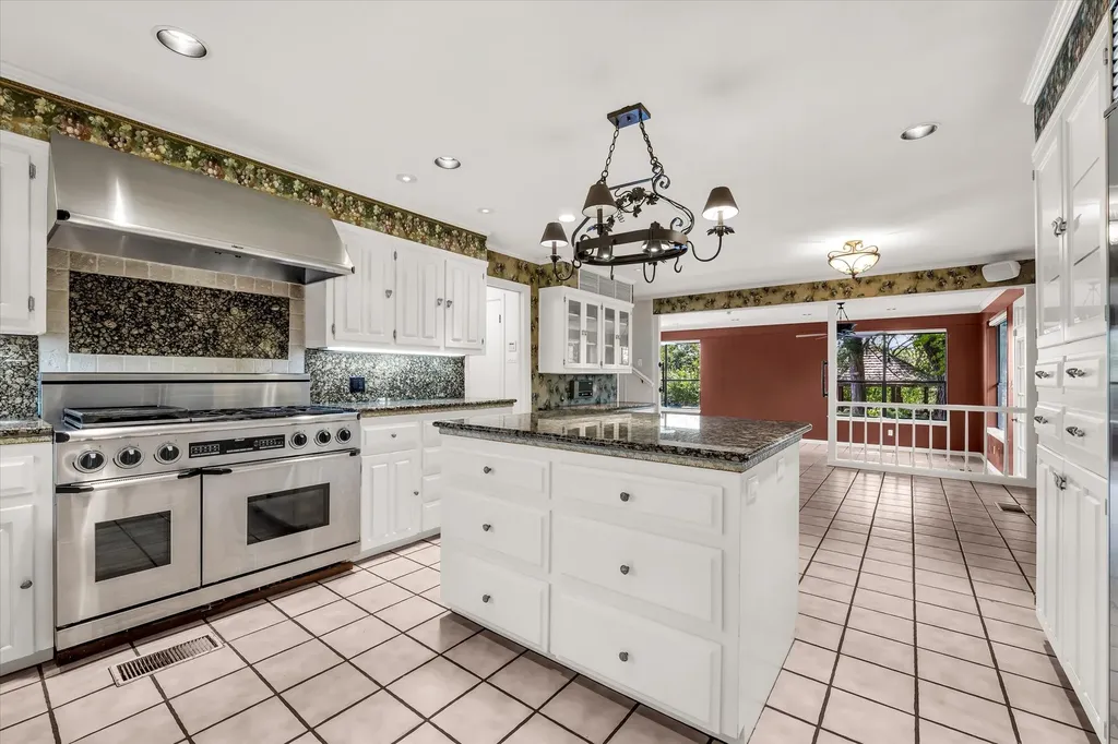 3716 Laguna Vista Drive Waco TX 76708