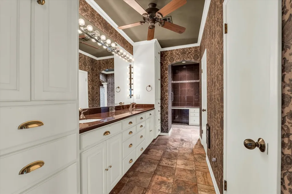 3716 Laguna Vista Drive Waco TX 76708