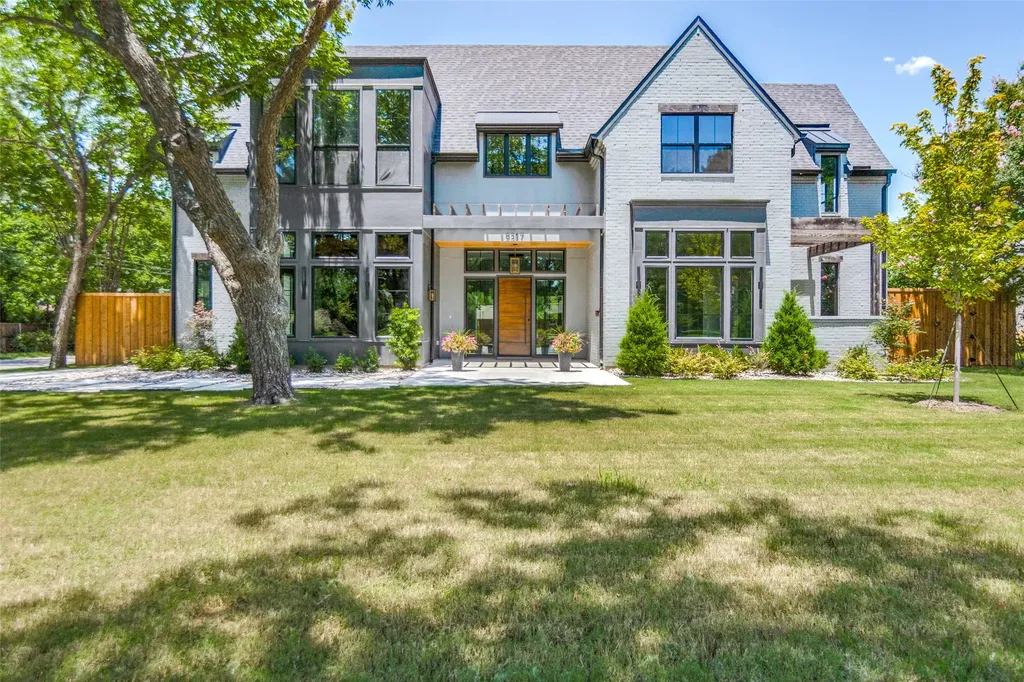 Dallas TX, 9317 Redondo Drive