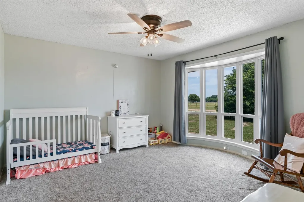 800 Vz County Road 4105 Canton TX 75103