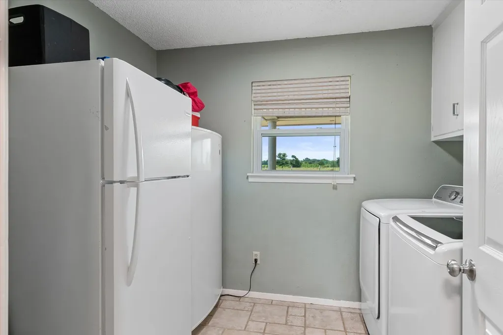 800 Vz County Road 4105 Canton TX 75103