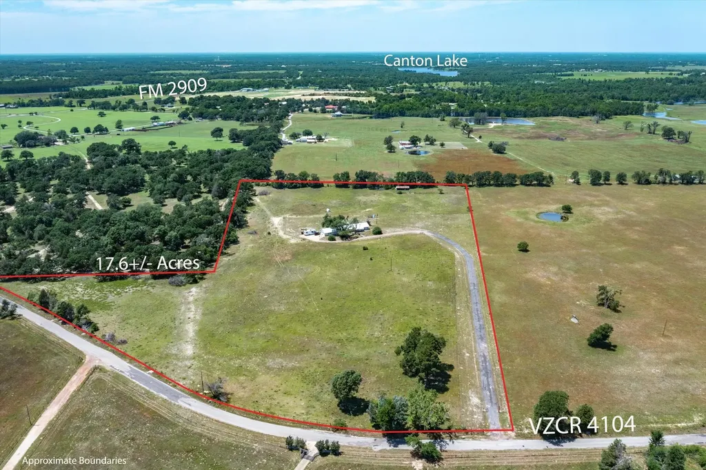 800 Vz County Road 4105 Canton TX 75103