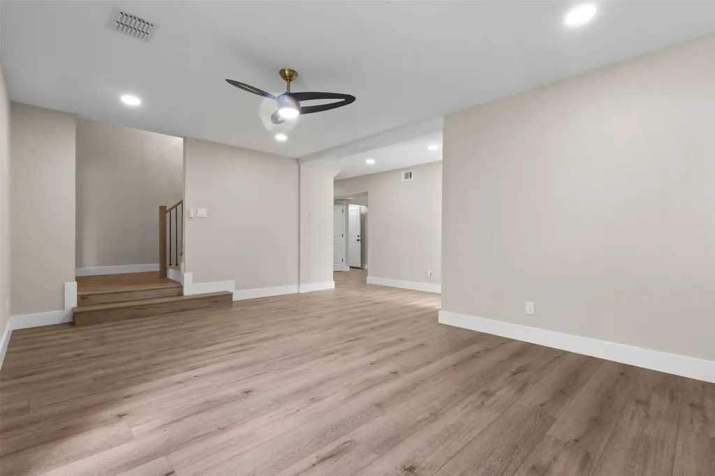 1631 Windchime Drive Dallas TX 75224