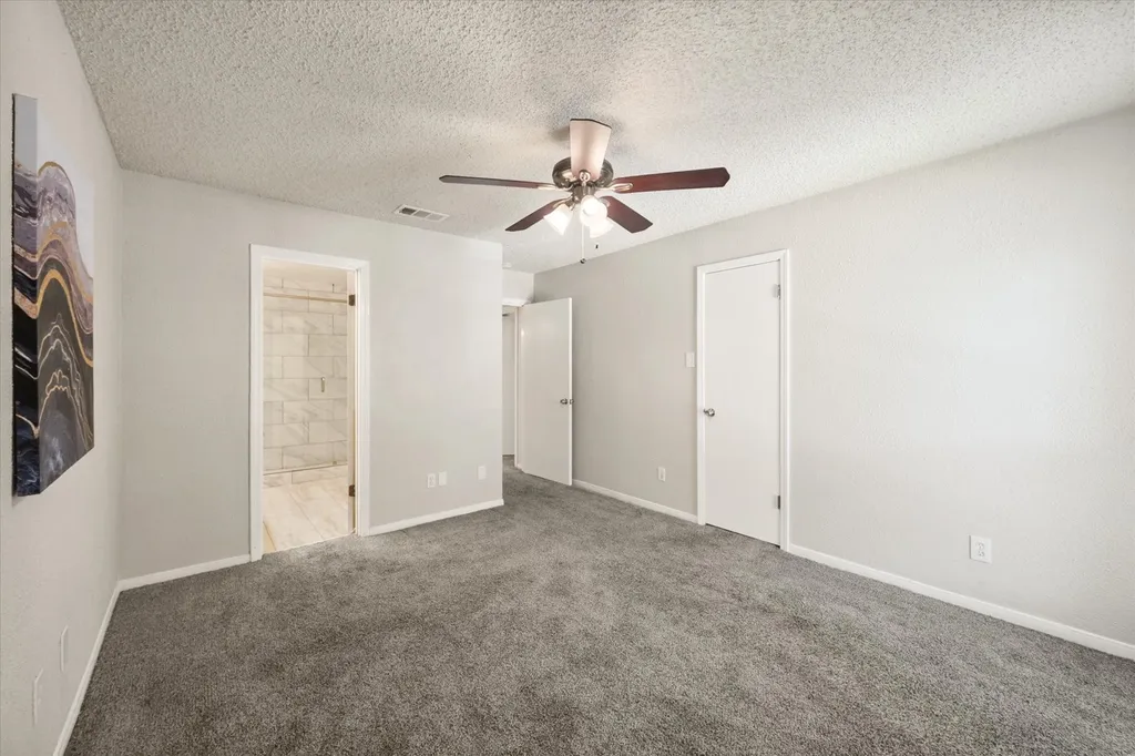 1304 Harwell Drive Arlington TX 76011