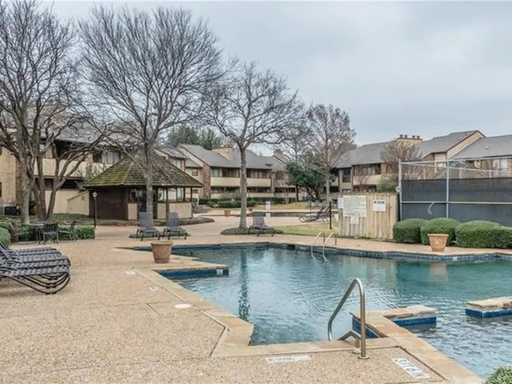 1304 Harwell Drive Arlington TX 76011