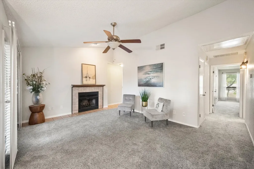 1304 Harwell Drive Arlington TX 76011