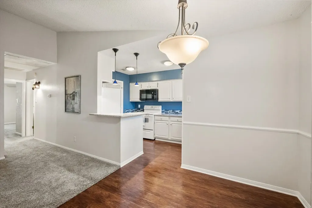 1304 Harwell Drive Arlington TX 76011