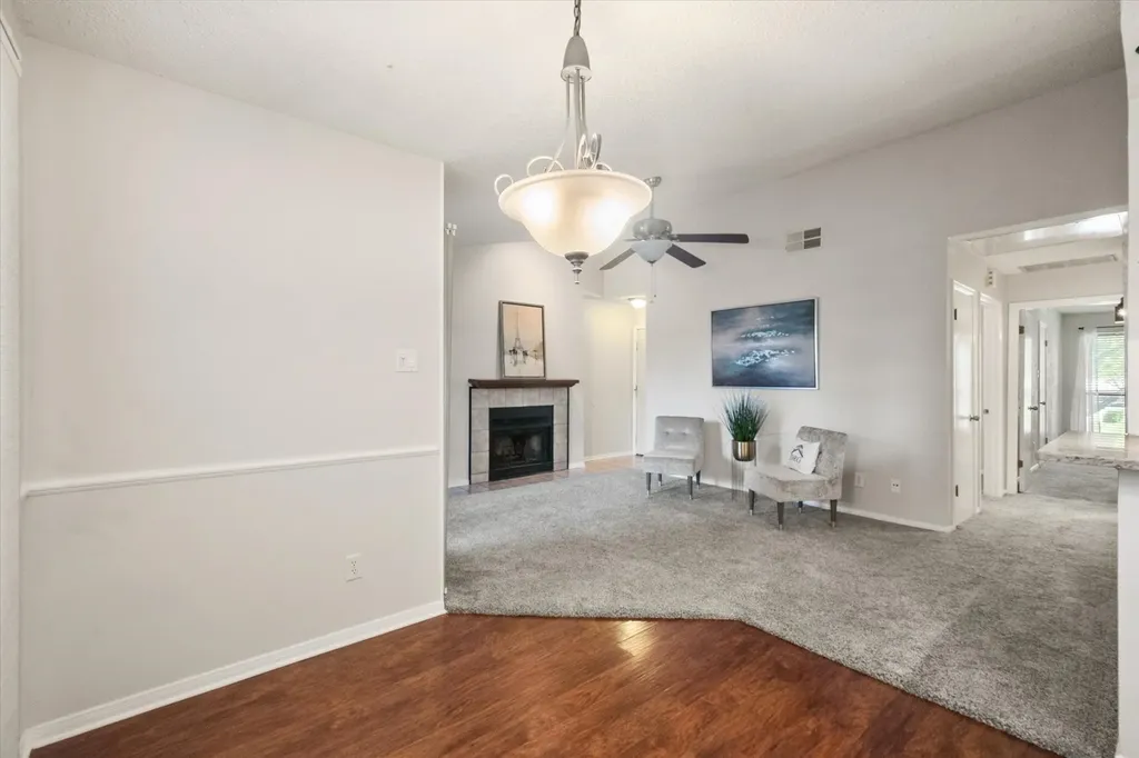 1304 Harwell Drive Arlington TX 76011
