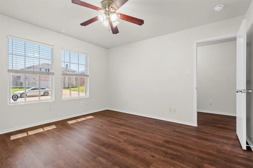 8421 River Bluffs Drive Arlington TX 76002