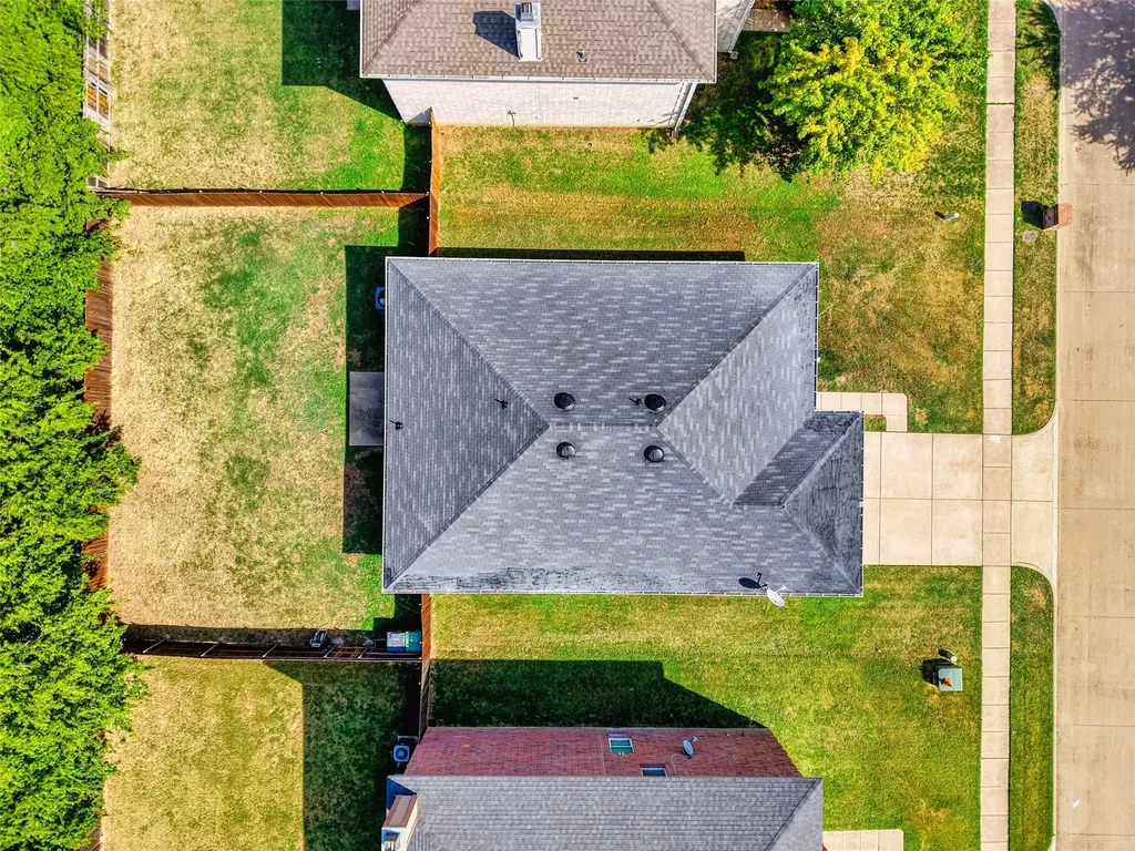 8421 River Bluffs Drive Arlington TX 76002