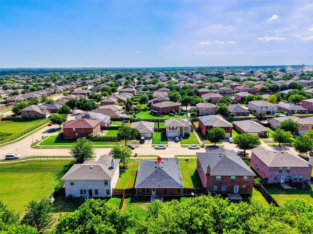 8421 River Bluffs Drive Arlington TX 76002