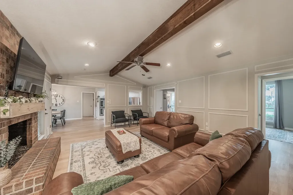 3416 Ainsworth Court Arlington TX 76016