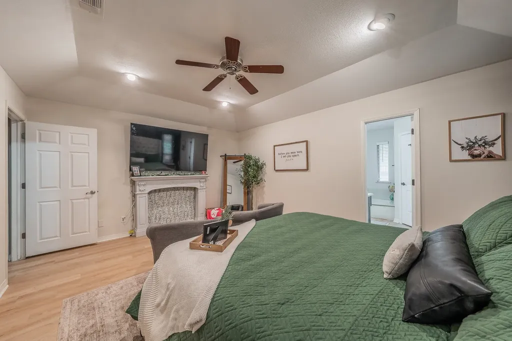 3416 Ainsworth Court Arlington TX 76016