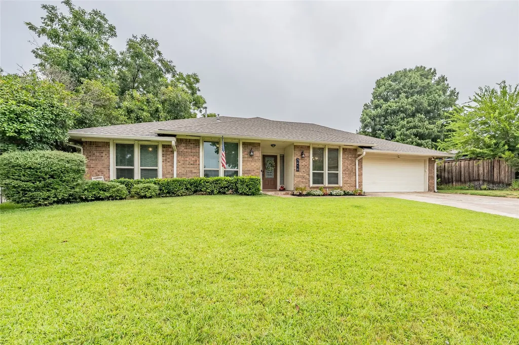 3416 Ainsworth Court Arlington TX 76016