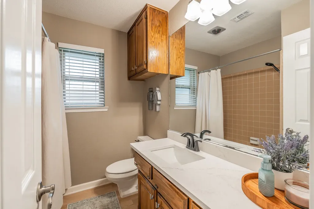 3416 Ainsworth Court Arlington TX 76016