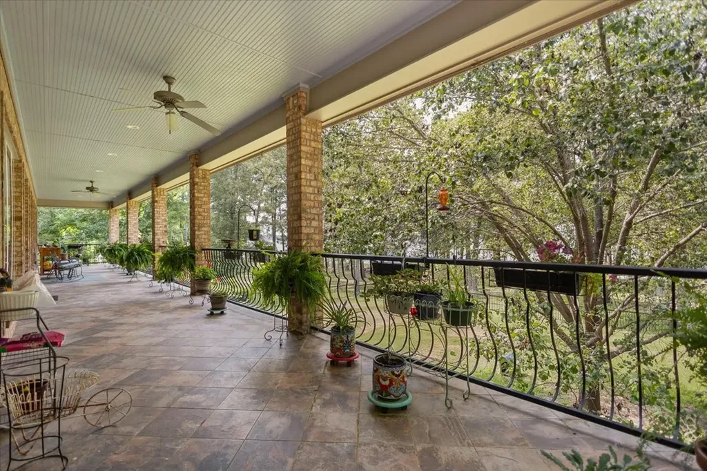 15722 Timberhill Drive Flint TX 75762