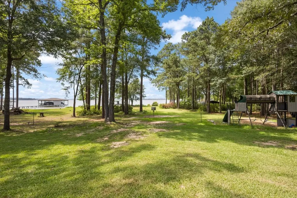 15722 Timberhill Drive Flint TX 75762