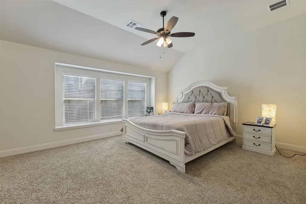 127 Woodlands Way Balch Springs TX 75181
