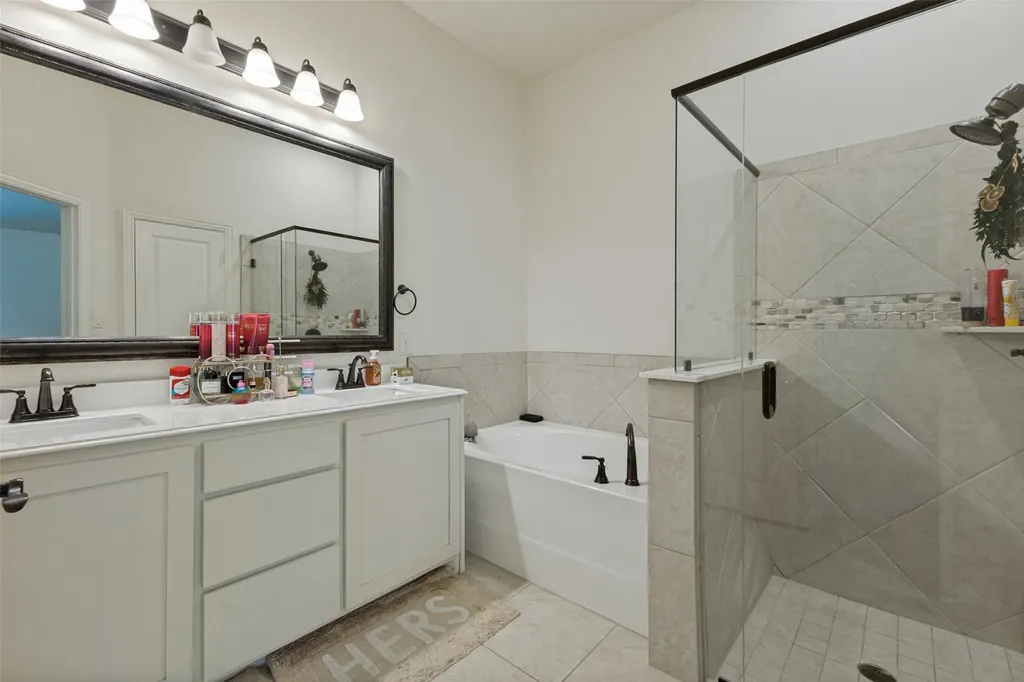 127 Woodlands Way Balch Springs TX 75181