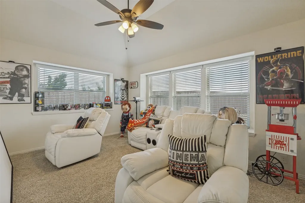 127 Woodlands Way Balch Springs TX 75181