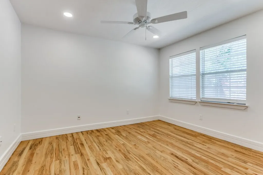 2800 Parmer Avenue Fort Worth TX 76109