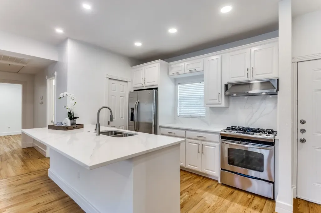 2800 Parmer Avenue Fort Worth TX 76109