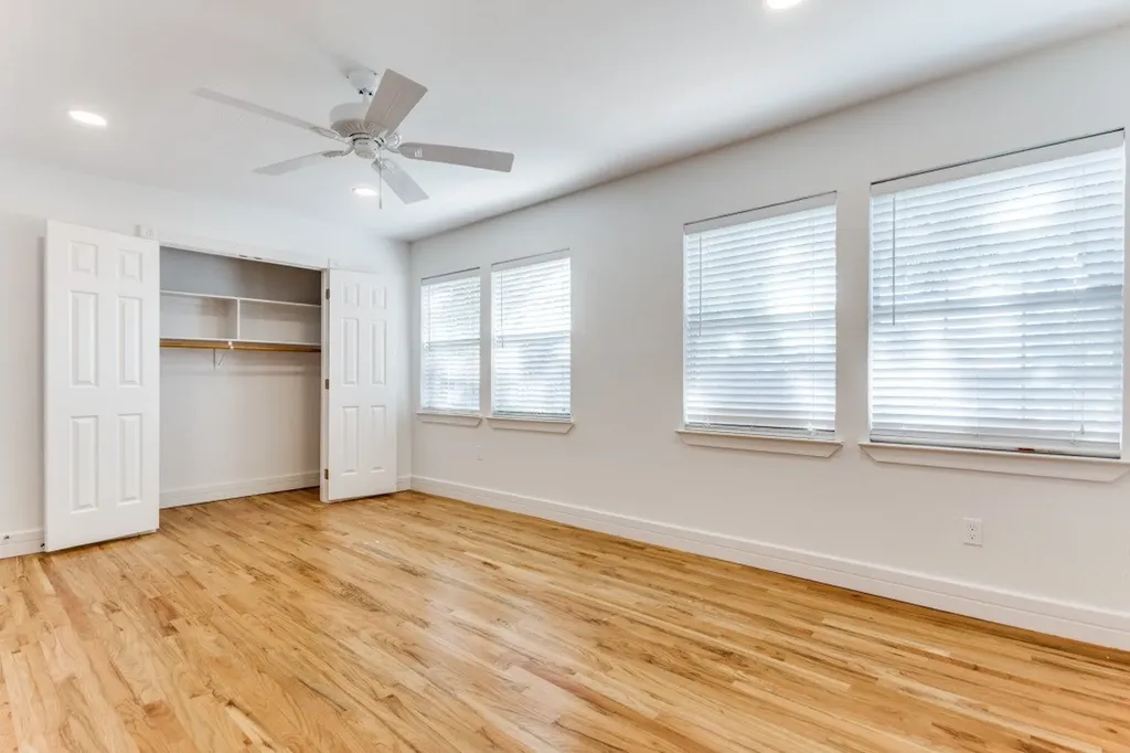 2800 Parmer Avenue Fort Worth TX 76109