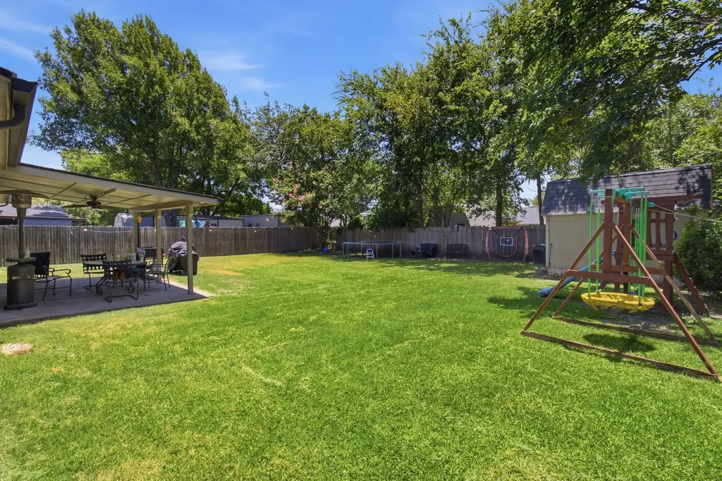 4408 Mink Drive Haltom City TX 76117