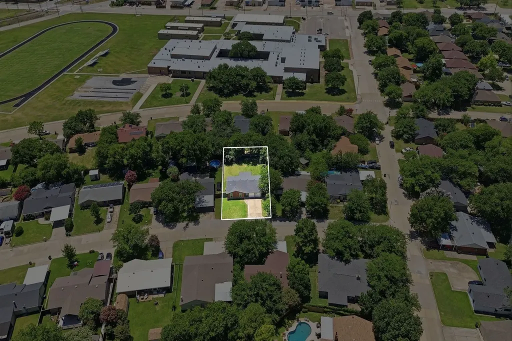 4408 Mink Drive Haltom City TX 76117