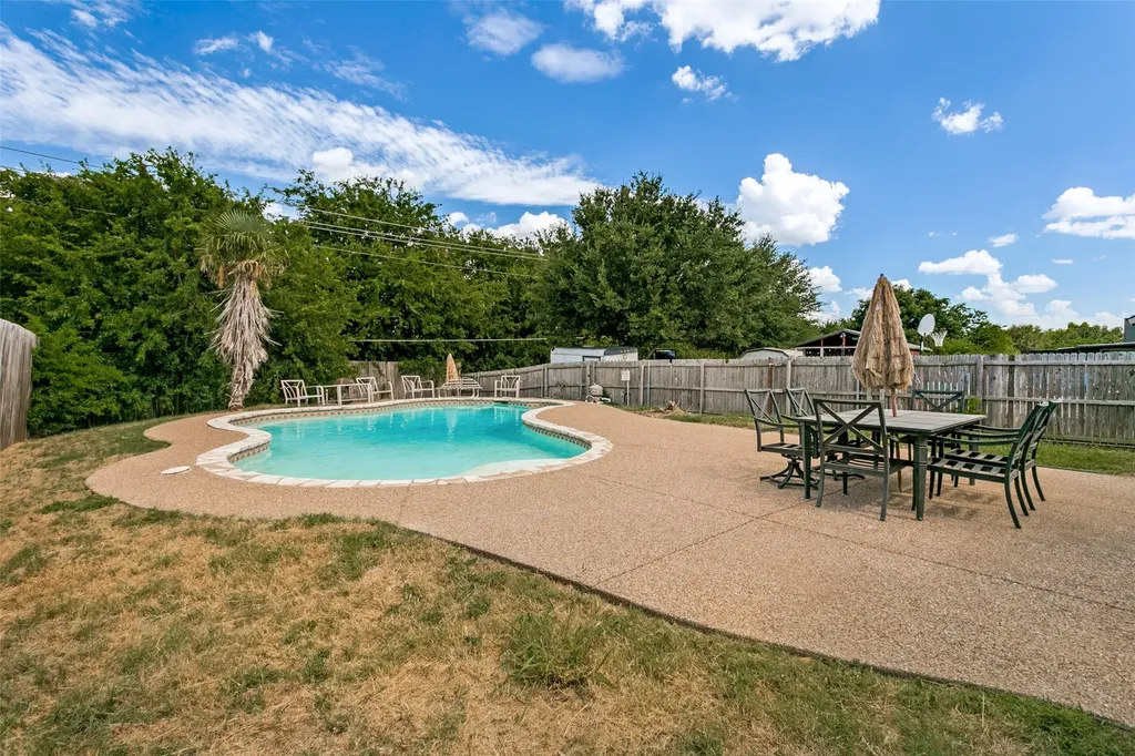 7113 Avington Way Fort Worth TX 76133