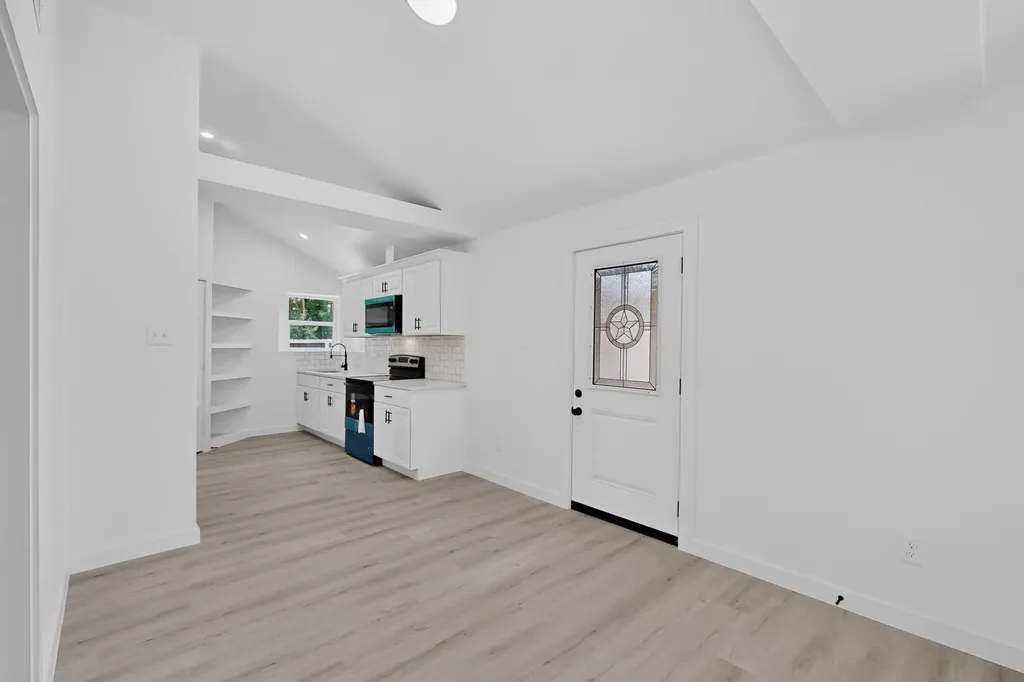 2607 Winter Oak Street Dallas TX 75227