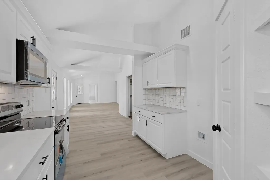 2607 Winter Oak Street Dallas TX 75227