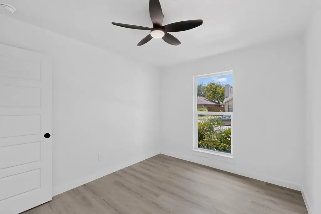 2607 Winter Oak Street Dallas TX 75227