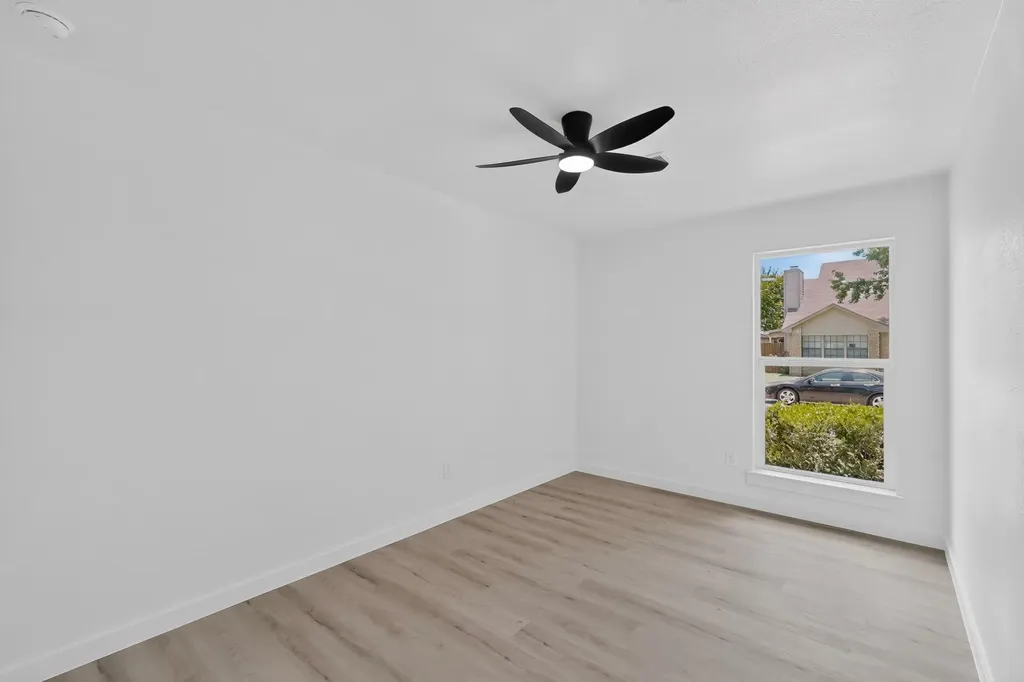 2607 Winter Oak Street Dallas TX 75227