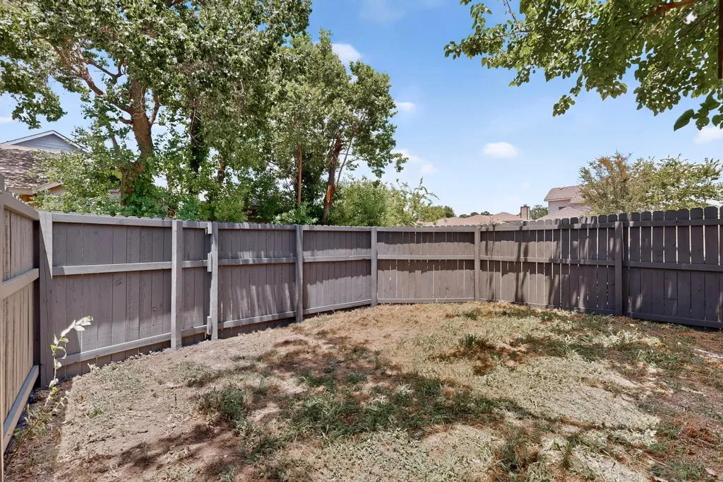 2607 Winter Oak Street Dallas TX 75227