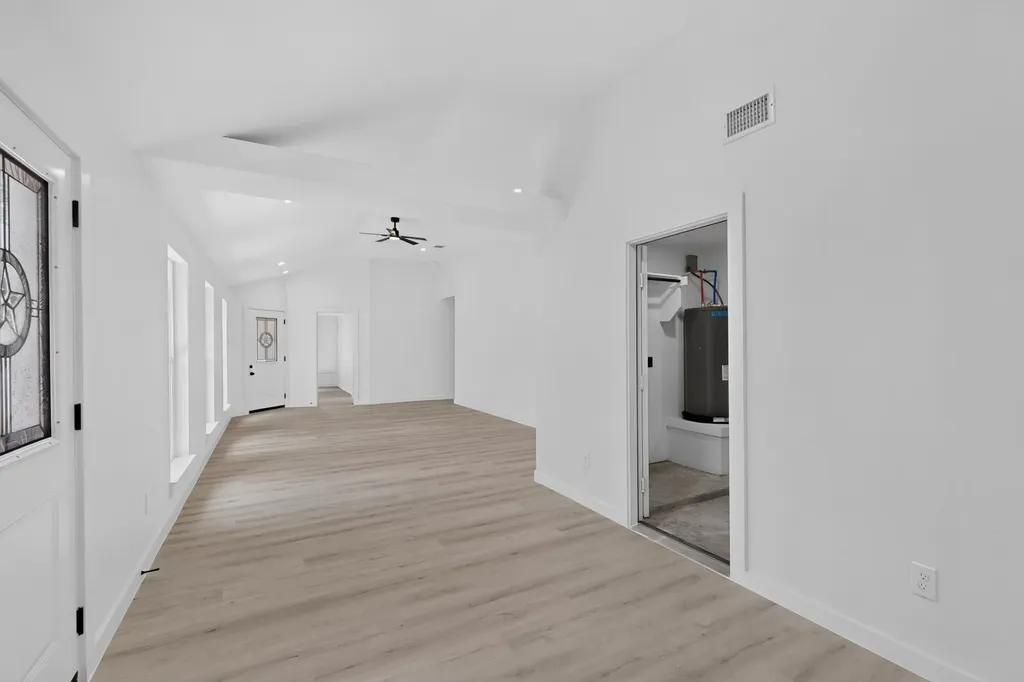 2607 Winter Oak Street Dallas TX 75227
