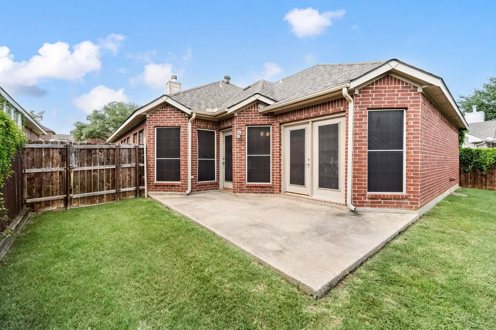 2308 Suntree Lane Flower Mound TX 75022