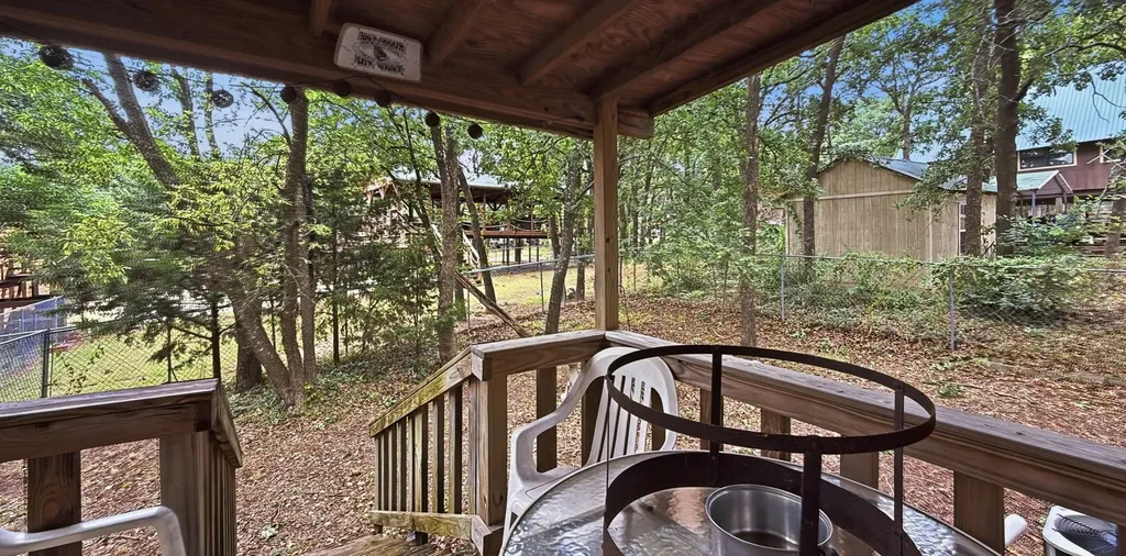 945 Lake Road Gordonville TX 76245