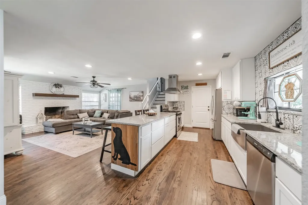 3209 Crites Street Richland Hills TX 76118