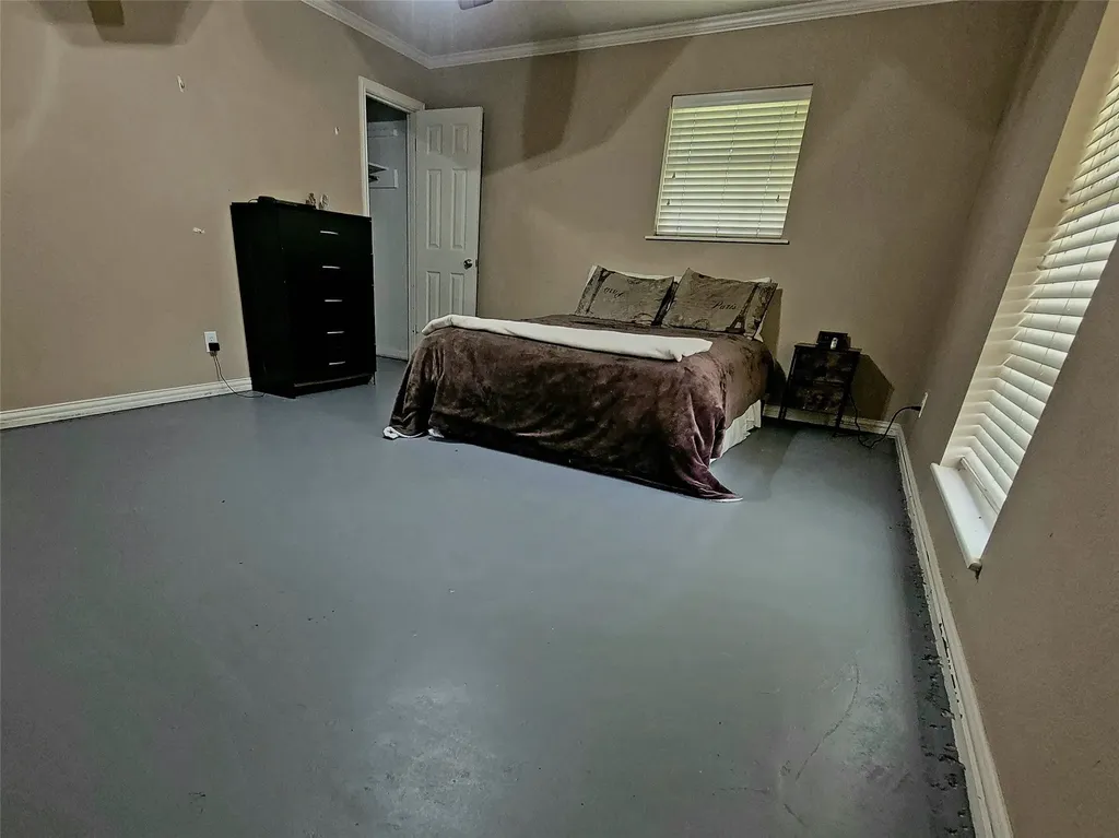 706 W Fourth Clarksville TX 75426