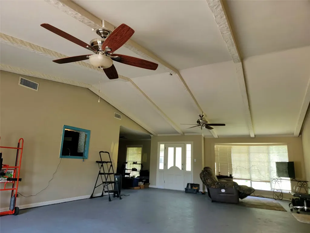706 W Fourth Clarksville TX 75426