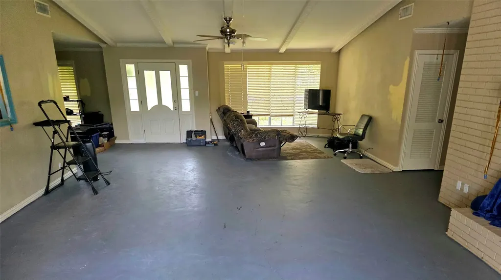 706 W Fourth Clarksville TX 75426