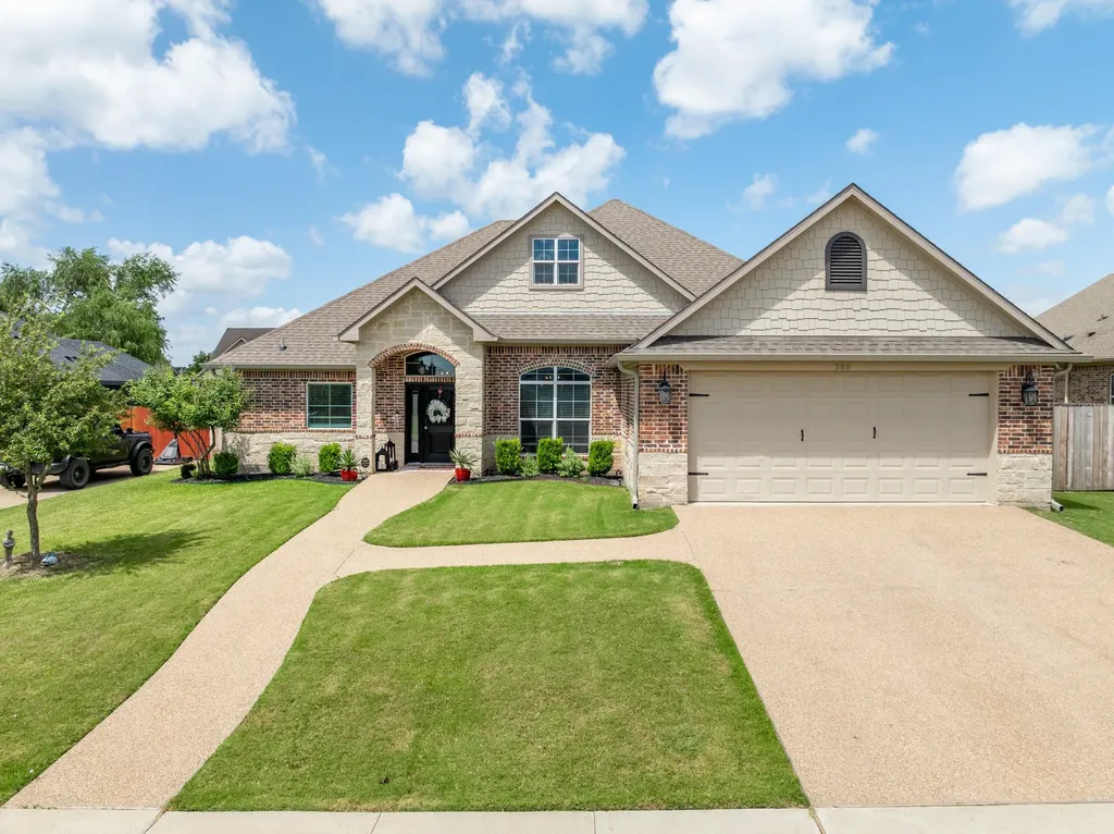 386 Cavitt Court Robinson TX 76706