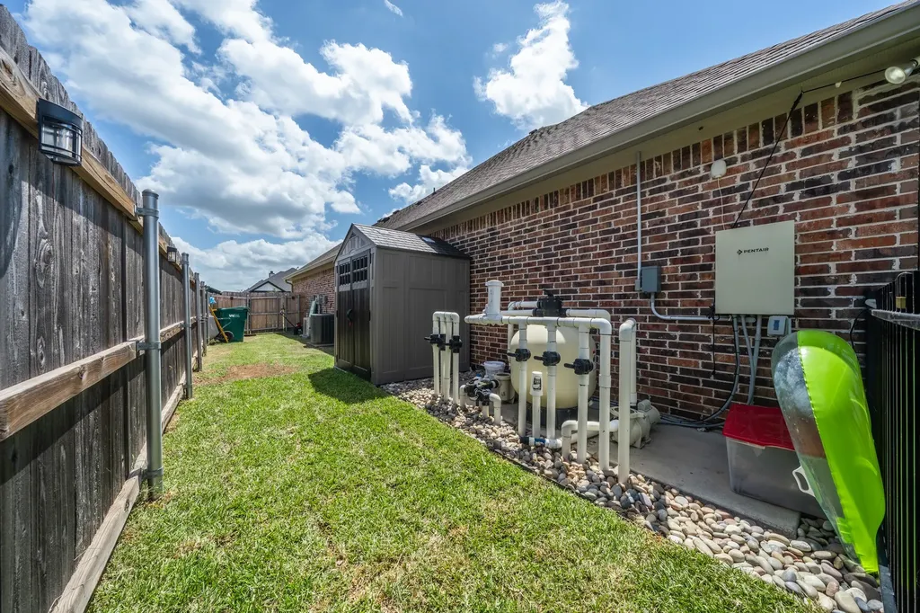 386 Cavitt Court Robinson TX 76706