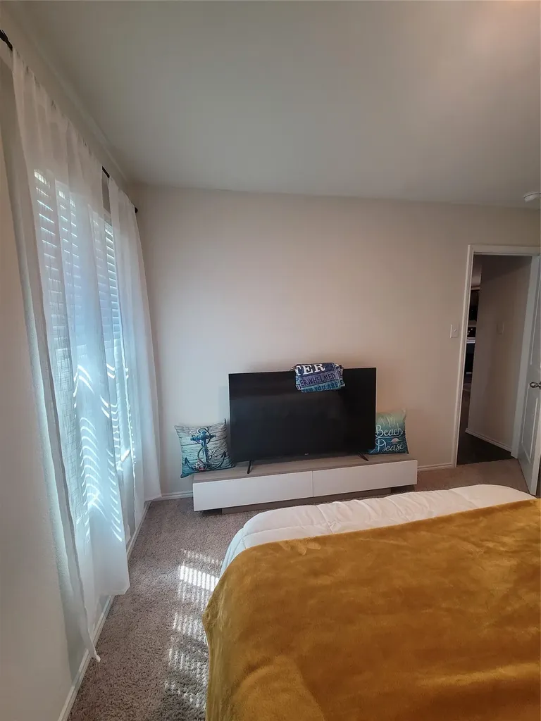 2430 Russell Street Crandall TX 75114
