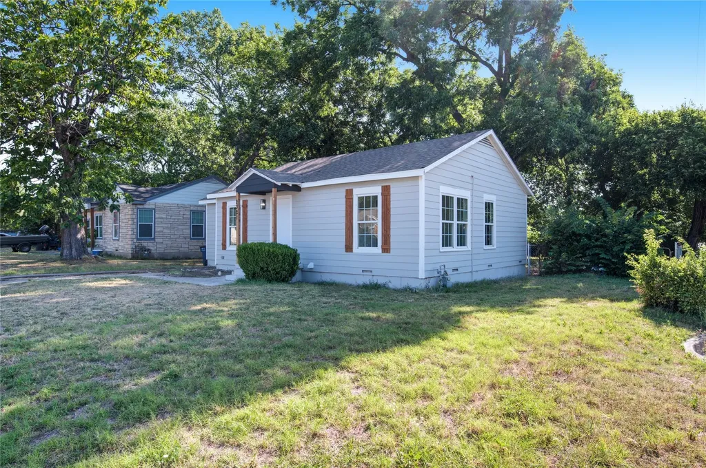 2321 Eastover Avenue Fort Worth TX 76105