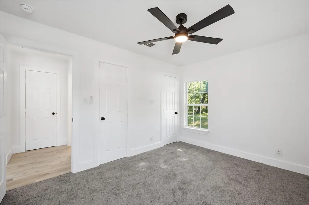 2321 Eastover Avenue Fort Worth TX 76105