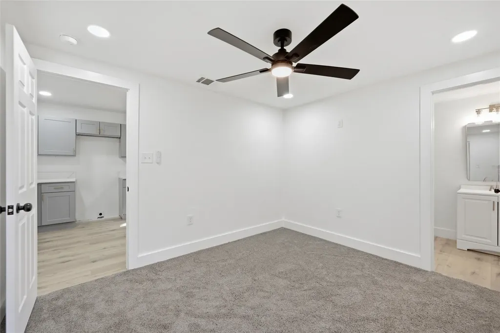 2321 Eastover Avenue Fort Worth TX 76105