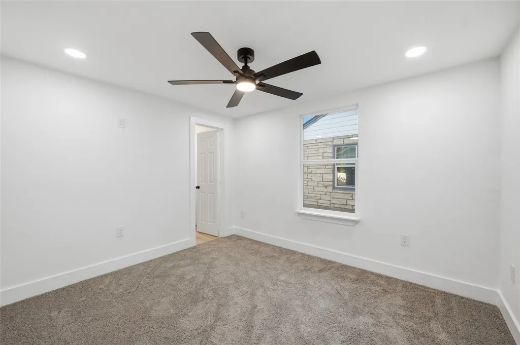 2321 Eastover Avenue Fort Worth TX 76105