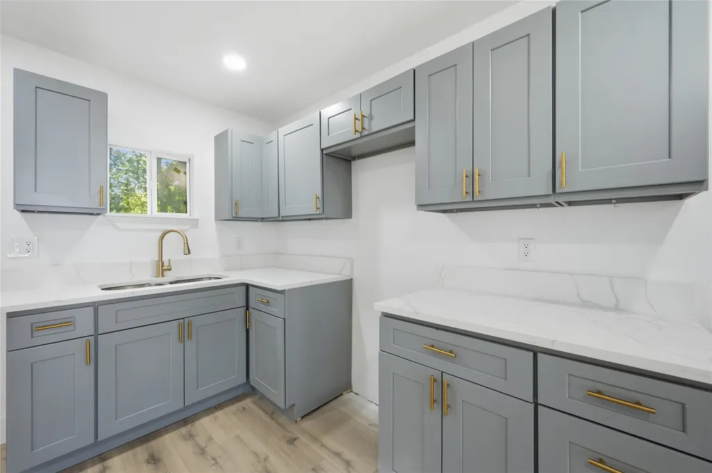 2321 Eastover Avenue Fort Worth TX 76105